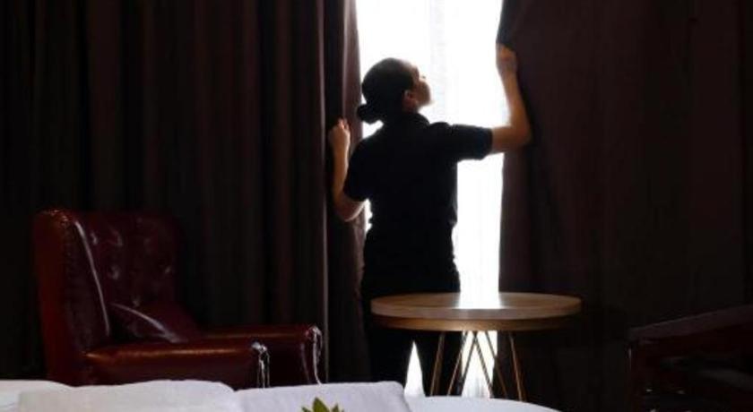 Lotus Blu Hotel Legazpi Εξωτερικό φωτογραφία