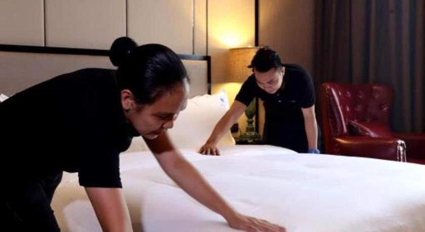 Lotus Blu Hotel Legazpi Εξωτερικό φωτογραφία