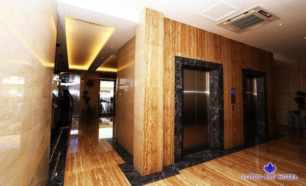 Lotus Blu Hotel Legazpi Εξωτερικό φωτογραφία